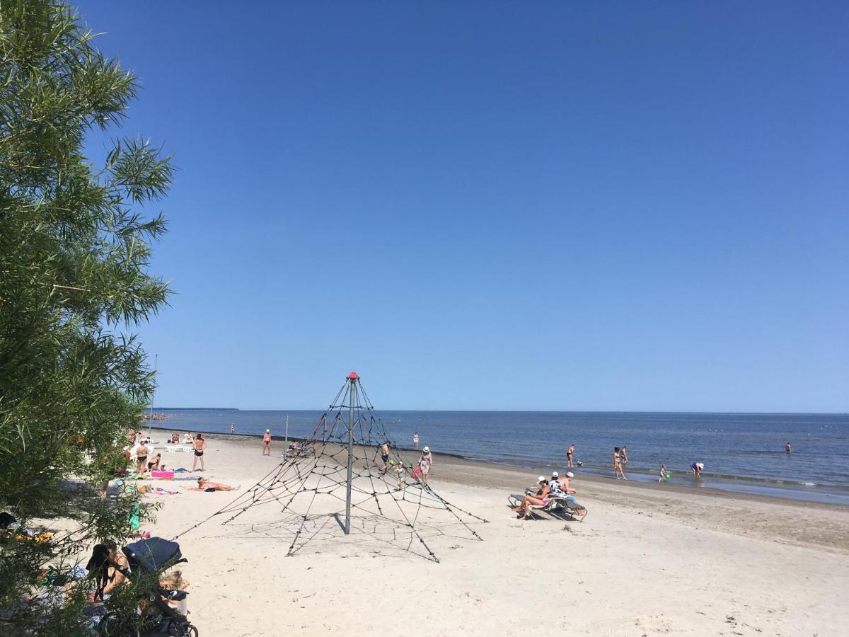 Apartment Near The Seaside Jūrkalne Εξωτερικό φωτογραφία
